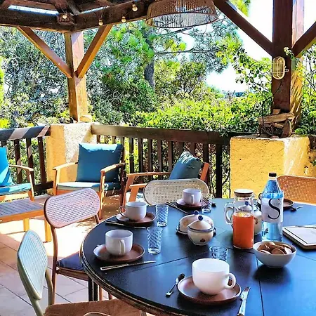 Grande Villa, Corse Du Sud, Domaine Prive De Cala Rossa *